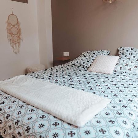 Апартаменты Le Petit Rempart - Appt Lumineux 2Pers Au Coeur De Блуа Экстерьер фото